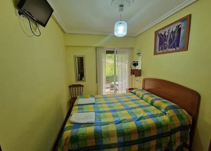 招待所 Tximistarri *